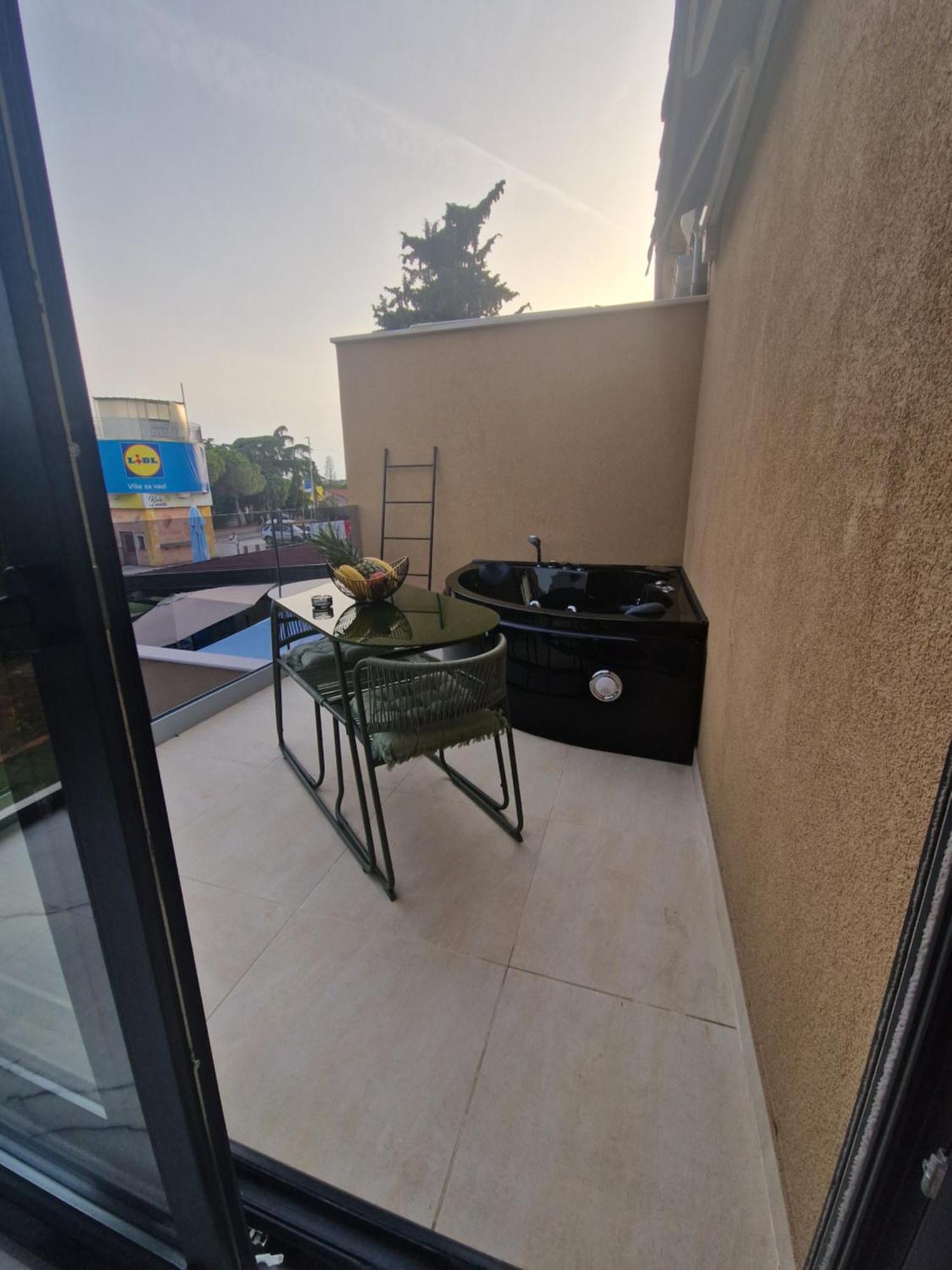 Apartman Oli 1 Porec Exterior photo